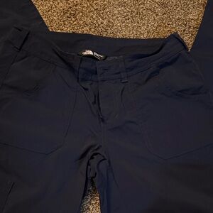 The North Face Women's Navy Cargo Pants